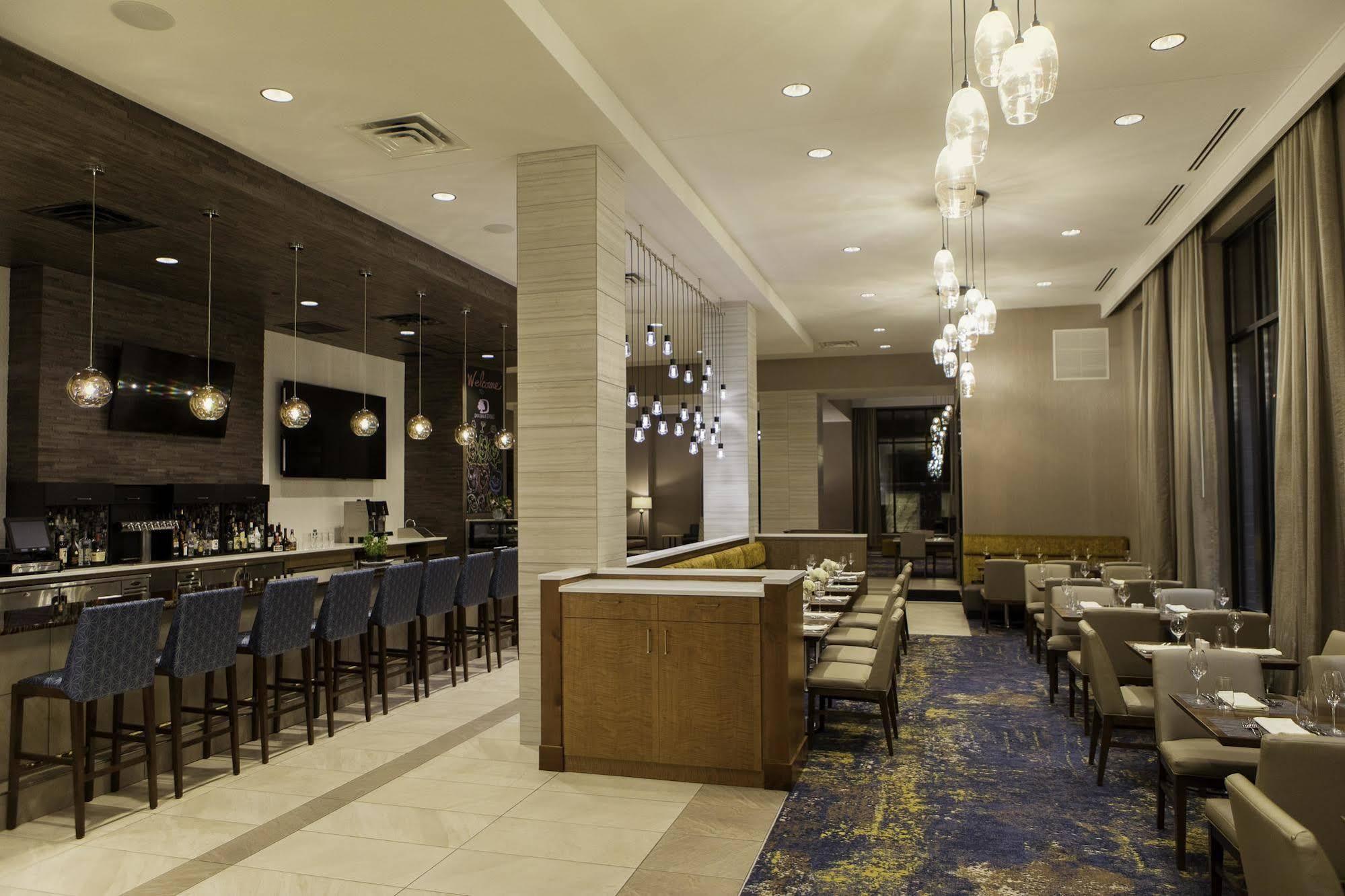 Hilton Garden Inn Minneapolis - University Area Exterior foto