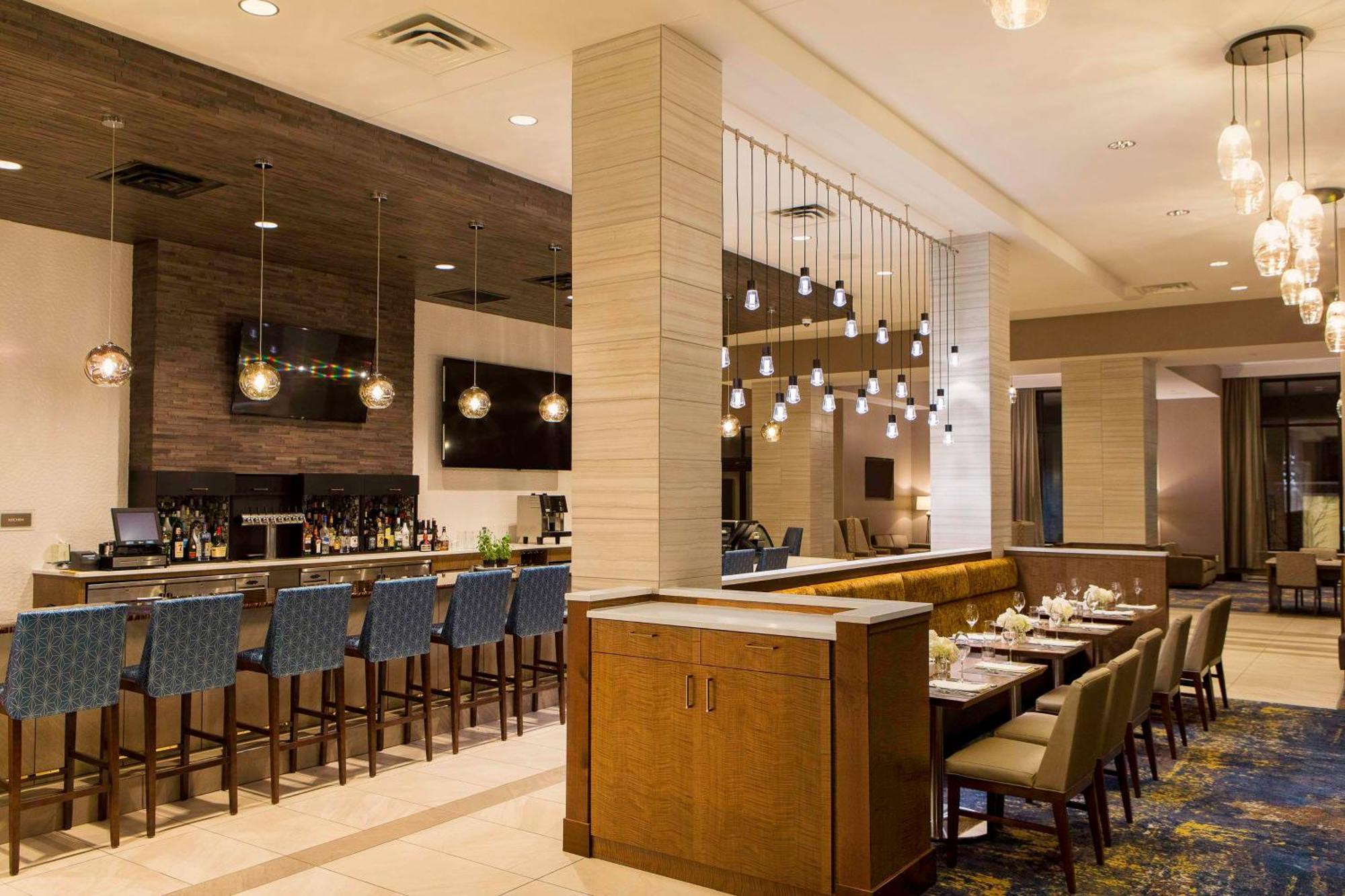 Hilton Garden Inn Minneapolis - University Area Exterior foto